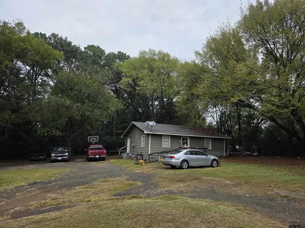 300 Walnut St, Naples, TX 75568