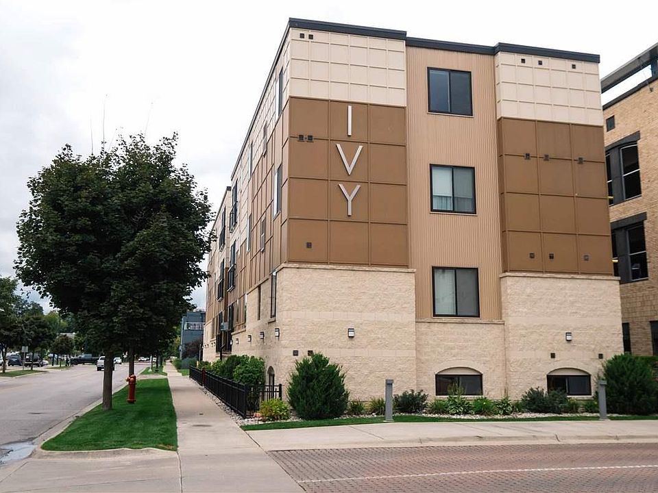 1st image of 119 E Eighth St APT 1