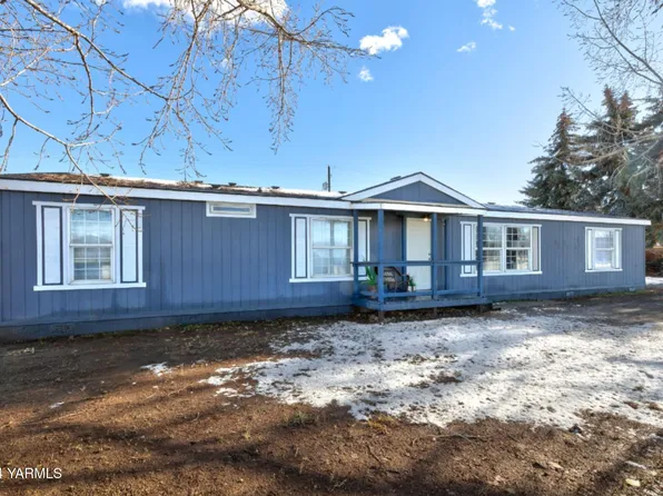 8211 Wide Hollow Rd, Yakima, WA 98908