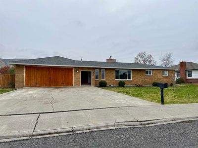 2015 Benson Ave, Prosser, WA, 99350