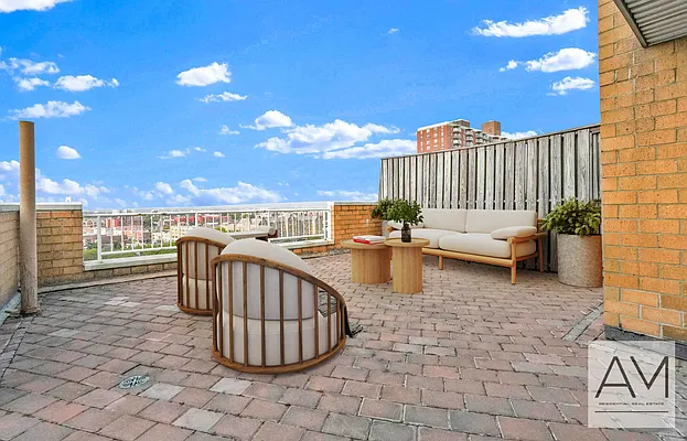 Sold by AM Residential | media 2