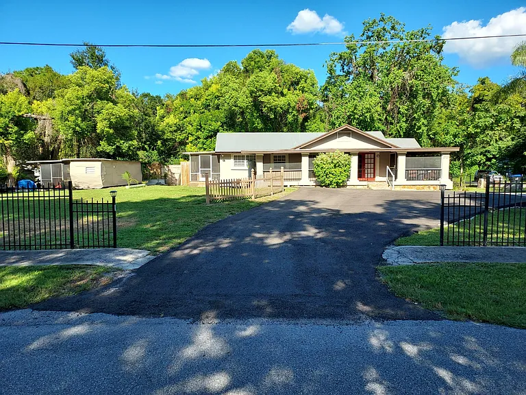 2720 Sidney Ave #1 — Photo 13