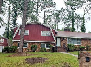 2414 Elmhurst Dr, Fayetteville, NC 28304