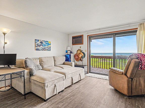 4th image of 4360 N Us Highway 23 Unit 406