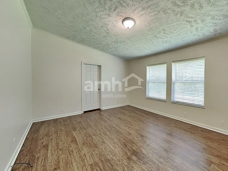 495 Hunnicutt Rd SE — Photo 9