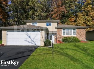 624 Hickok Ave, University Park, IL 60484