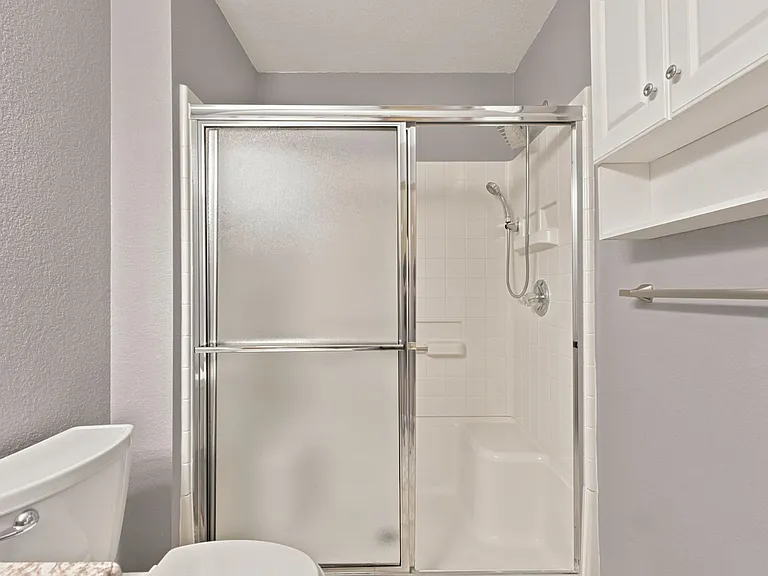 518 1/2 Eastgate Ct #1 — Photo 13
