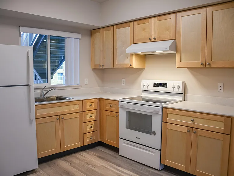 Kirkland Heights Apartments — Photo 81