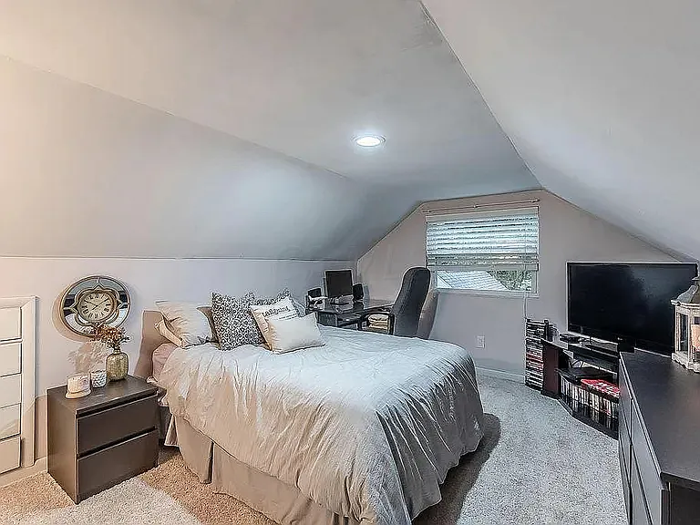 112 Oklahoma Ave — Photo 17
