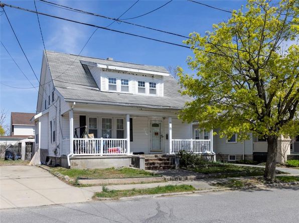 83 Eldridge St, Cranston, RI 02910