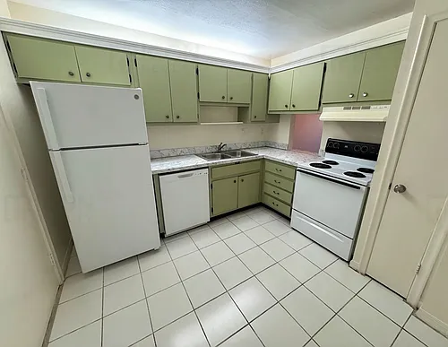 2060 NW 48th Ter Photo 1