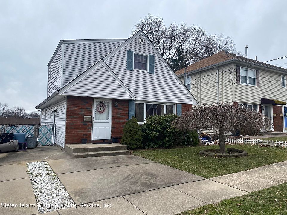 1st image of 14 Mobile Ave