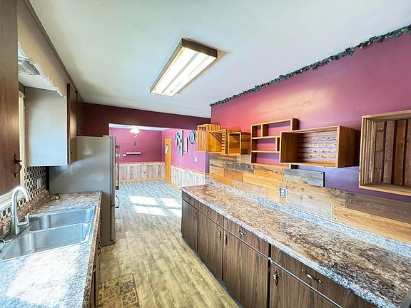 5th image of 3334 W Glendora Rd