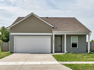 2201 Sunflower St, Perry, IA 50220