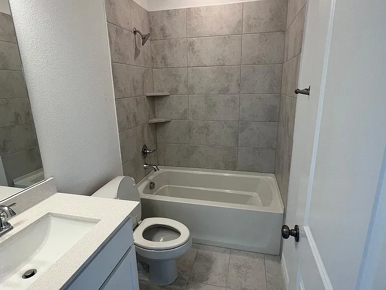 Full Bath