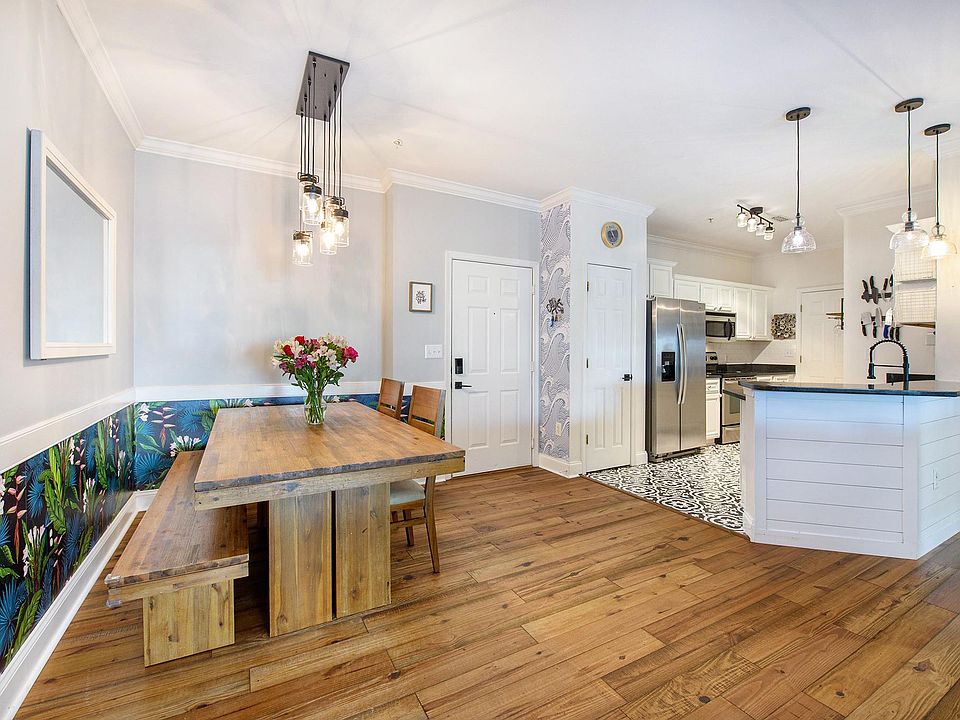Dining area with seating for four