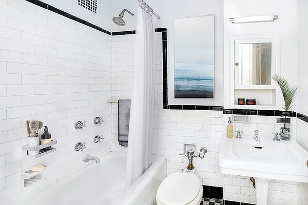 Sold by Brown Harris Stevens | media 15