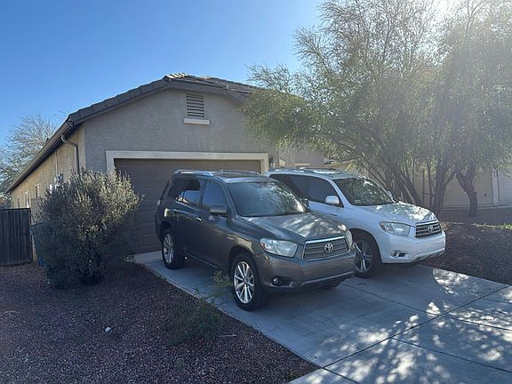 3rd image of 21671 E Founders Rd