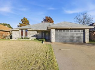 6205 Berlinetta Dr, Arlington, TX 76001