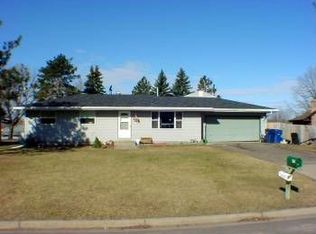 612 Keniston St N, Champlin, MN 55316