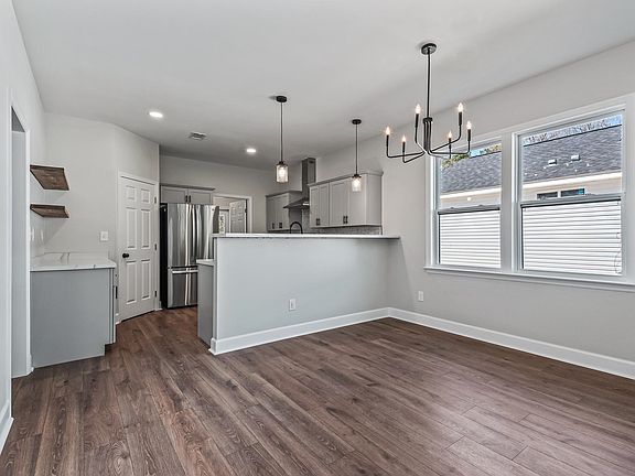 3rd image of 46 Choctaw Rd