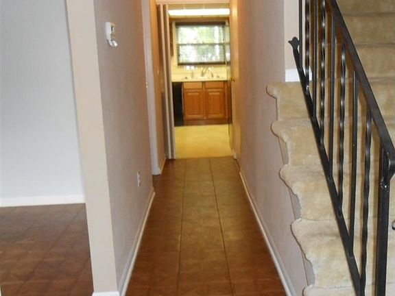 5th image of 5139 Sweetleaf Dr