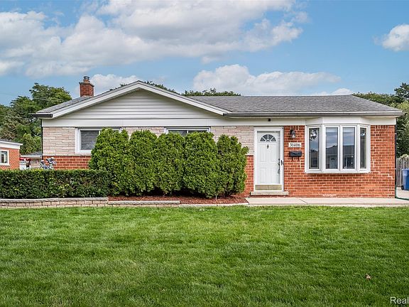 2nd image of 31406 Gloede Dr