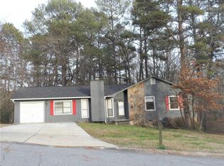 3704 Tree Bark Ln, Snellville, GA 30039