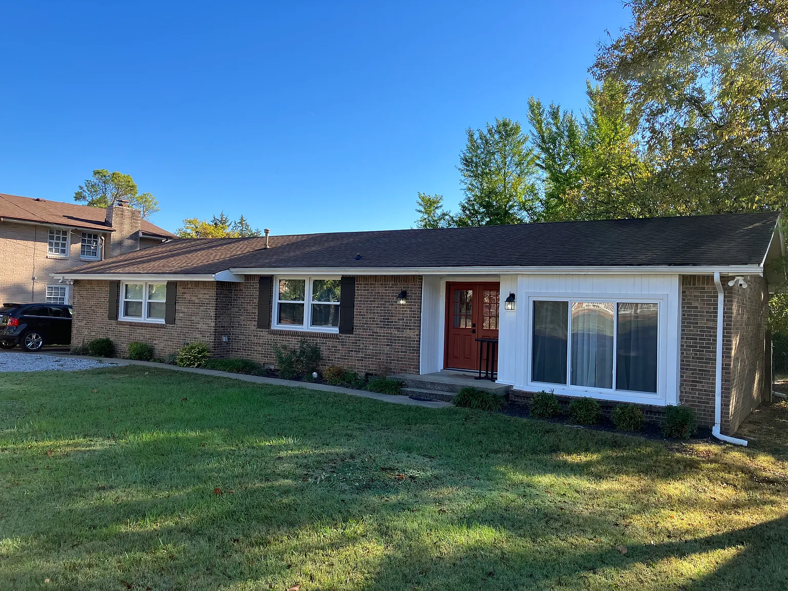 4 bed, 1800 sqft, $2,500 — Photo 2