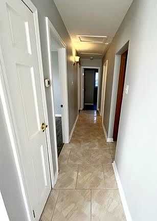 5th image of 4535 Longfellow Dr