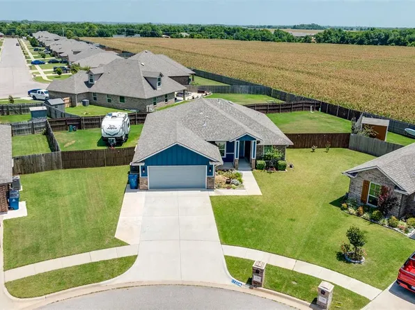 1780 Gladington Ct, Newcastle, OK 73065