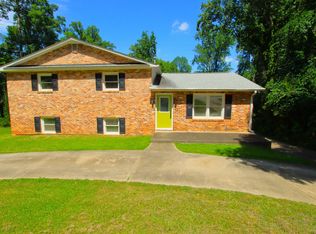 400 Fairmont Dr, Greenville, SC 29605