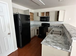 124 Avalon Dr, Calhoun, GA 30701