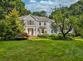 19 Fieldstone Way, Boxford, MA 01921