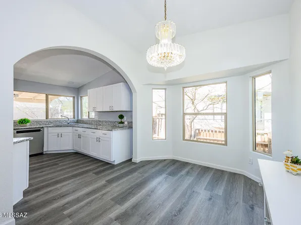 1841 W Chardonnay Dr, Tucson, AZ 85746