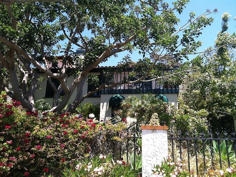 2nd image of 7569 Cabrillo Ave