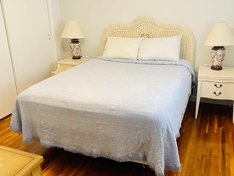 4 Camden Ave #UP — Photo 3