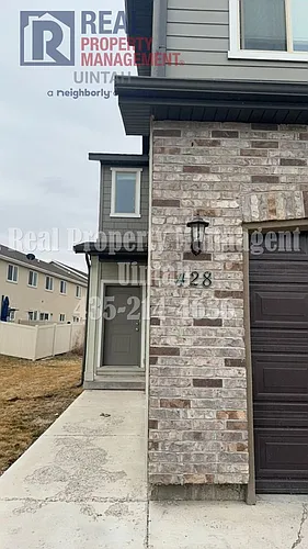 428 E Gray Fox Ln Photo 1