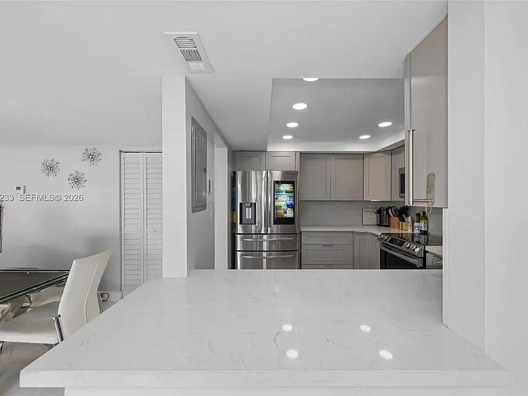 16546 NE 26th Ave #3J — Photo 16