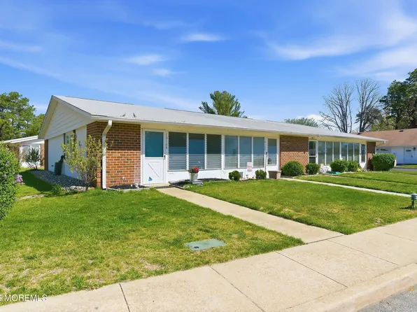 1018A Aberdeen Drive, Lakewood, NJ 08701