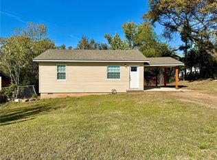 505 Pine St, Van Buren, AR 72956