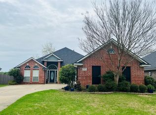 6006 Braeburn Ct, Bossier City, LA 71111