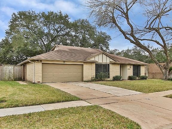4th image of 5241 Courtney Ln