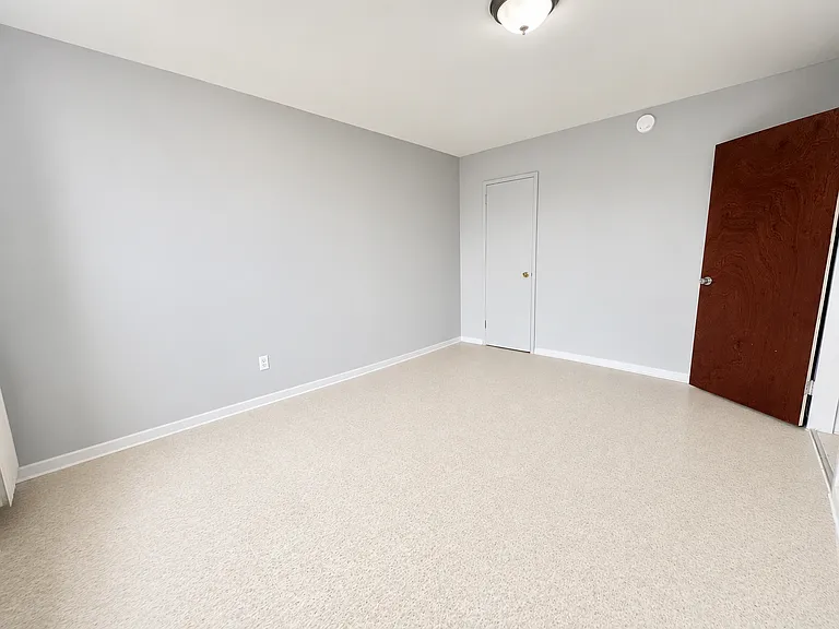 10 Argyle Rd #4D — Photo 16