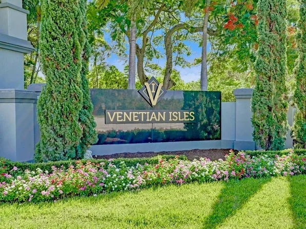 8498 LOGIA Circle, Boynton Beach, FL 33472