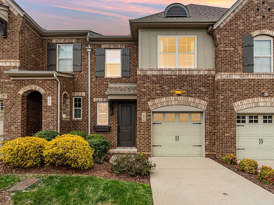 1st image of 1016 Hebron Trace Dr