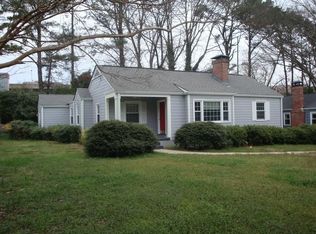 2590 Pineview Dr, Decatur, GA 30030