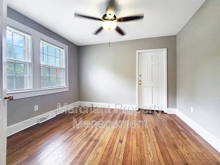 11B Harrington Ave — Photo 13
