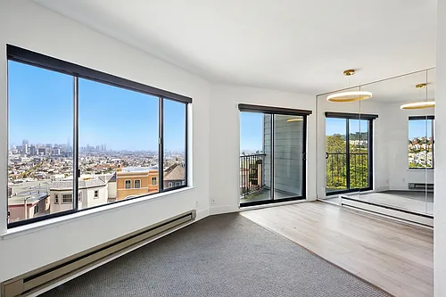 3550 Market St #206 Photo 1