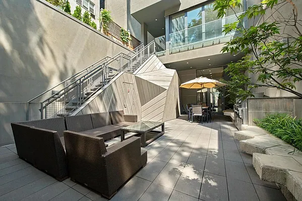 Rented by Corcoran | media 26